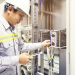 プラント施工管理は激務でキツい？仕事内容や年収相場とあわせて徹底解説！