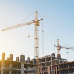 クレーン・デリック運転士取得は難しい？資格の種類や難易度を解説