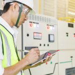 電気工事士からの転職先オススメ8選！スキルが活かせる仕事を建設業・異業種でわけて紹介