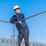 建設業で週休2日だと給料減るって本当？実態やそう言われる3つの理由を解説します