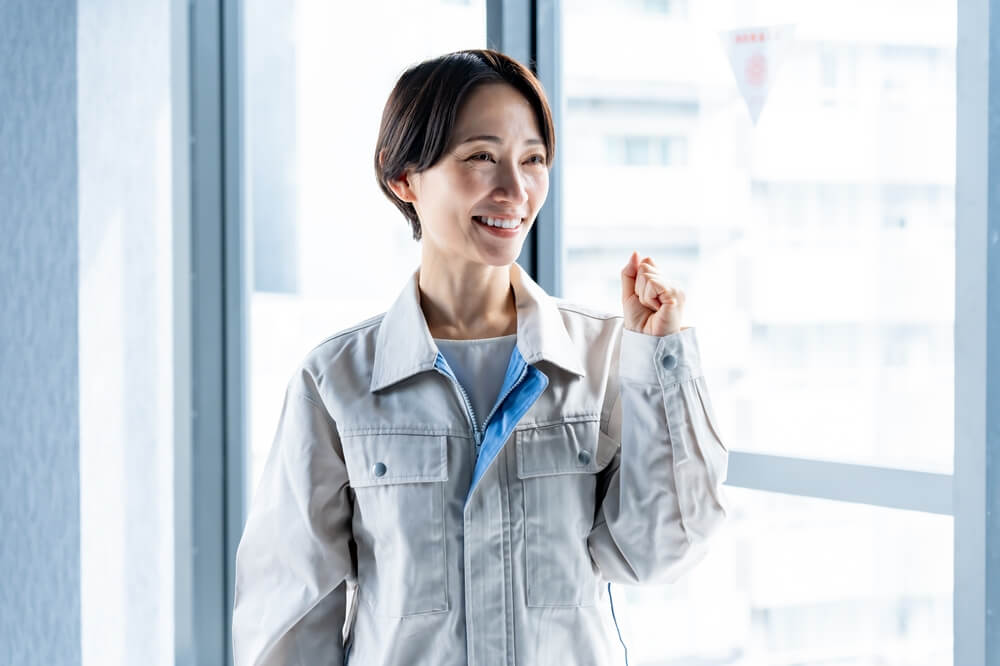 施工管理で女性はネイルをしても大丈夫?問題ない5つの理由とデメリットを解説